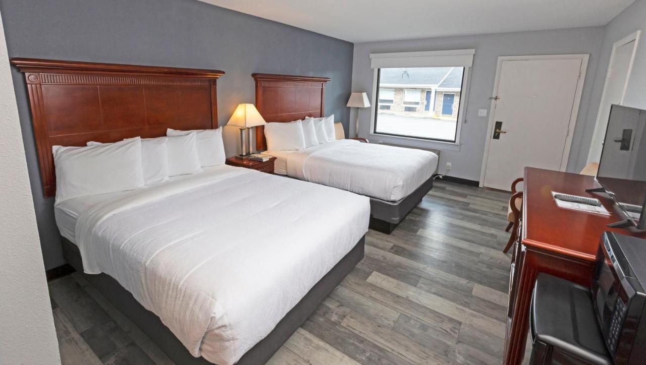Sunrise Inn Уилямстаун Екстериор снимка