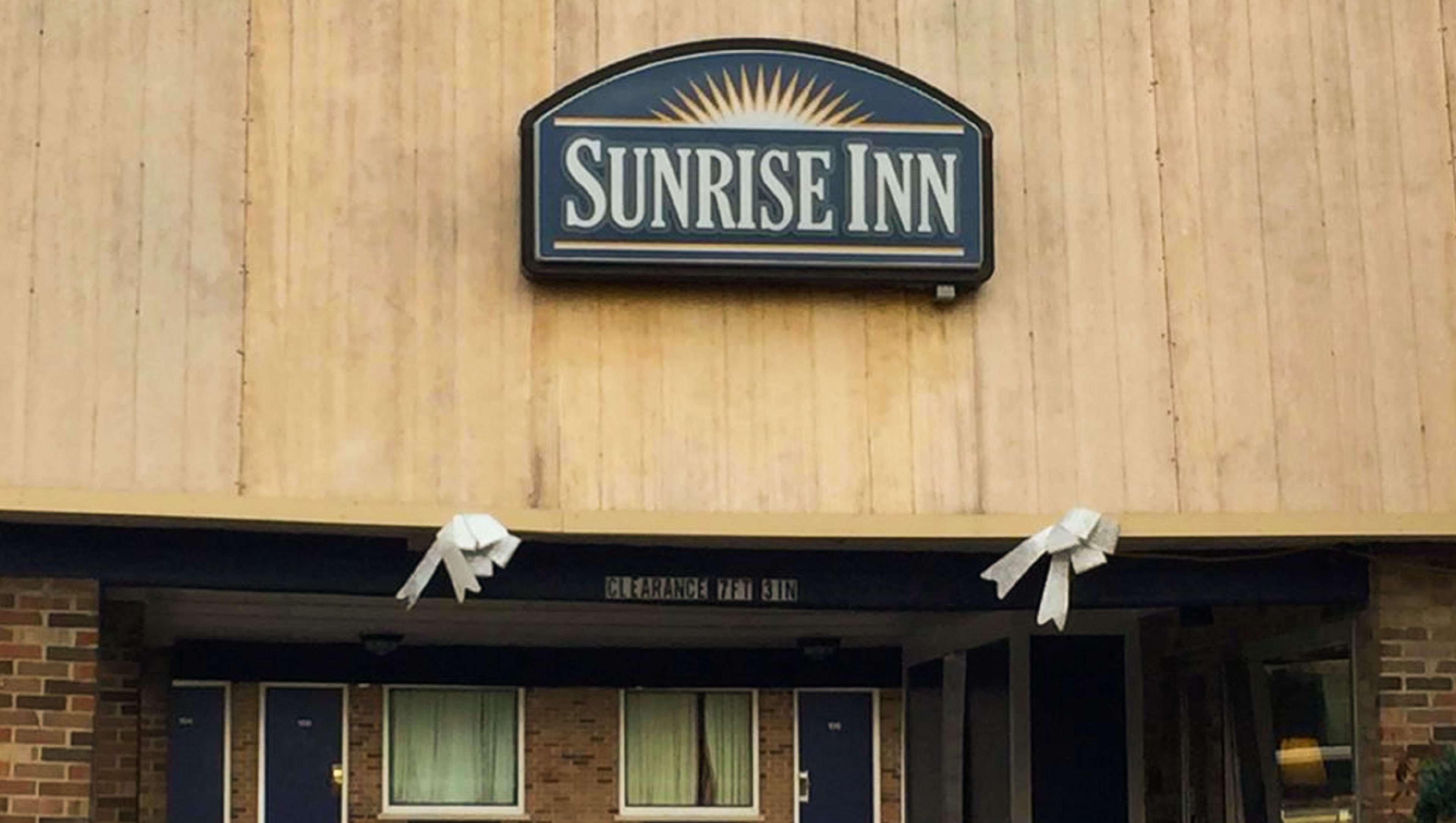 Sunrise Inn Уилямстаун Екстериор снимка