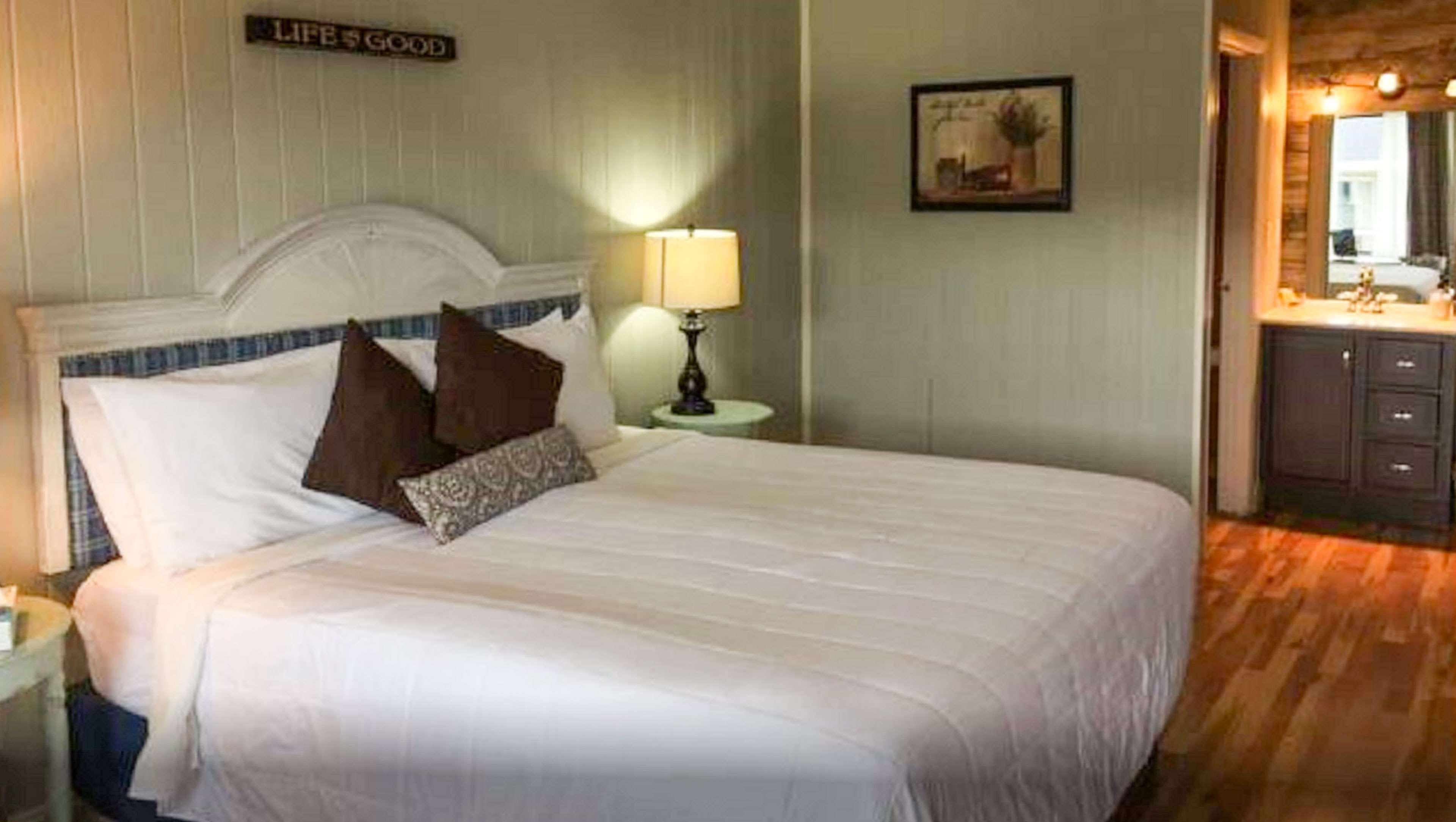 Sunrise Inn Уилямстаун Екстериор снимка